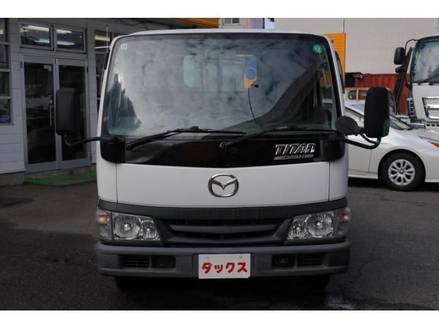 Mazda TITAN 2004-09 3847289-3