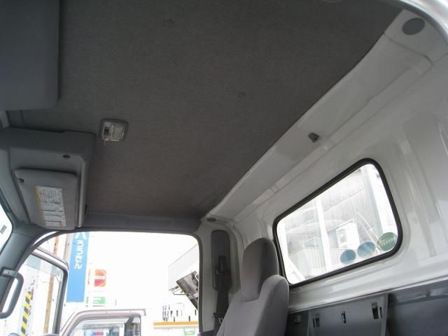 Mazda TITAN 2009-02 4384596-15