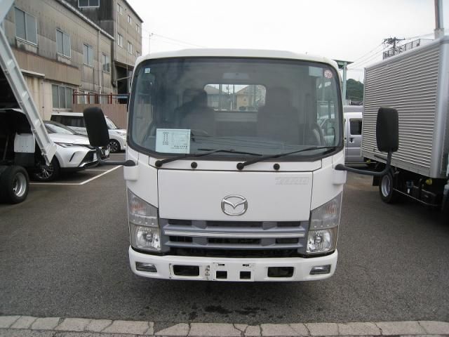 Mazda TITAN 2009-02 4384596-1
