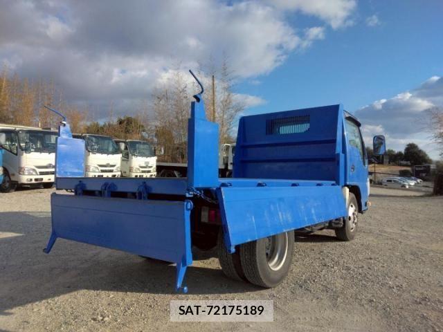 Mazda TITAN 2014-02 4603432-14