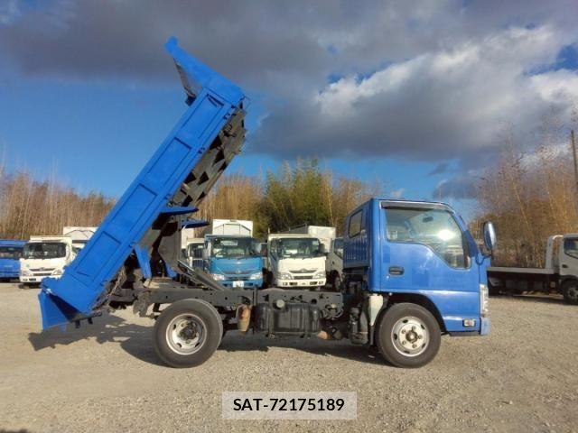 Mazda TITAN 2014-02 4603432-23