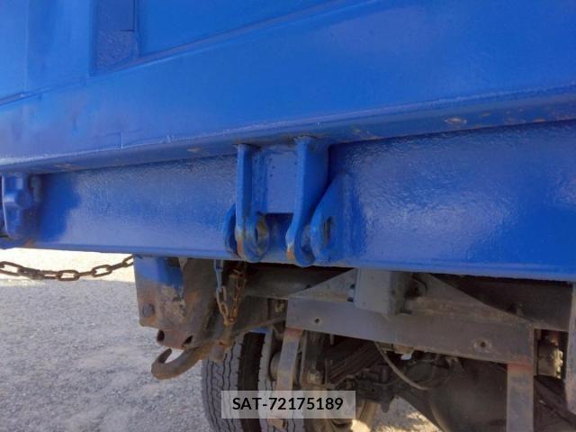 Mazda TITAN 2014-02 4603432-27