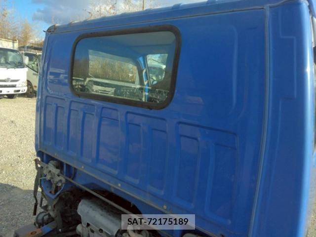 Mazda TITAN 2014-02 4603432-28