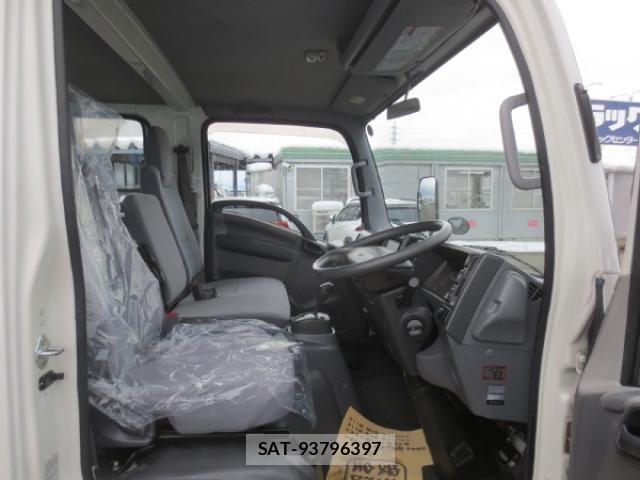 Mazda TITAN 2016-06 4758758-11