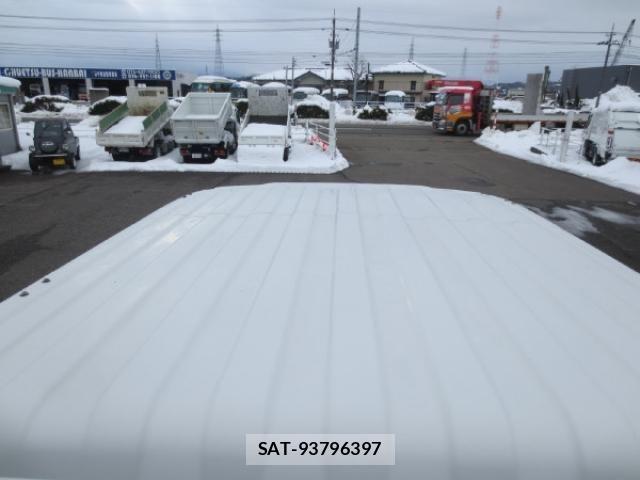 Mazda TITAN 2016-06 4758758-15