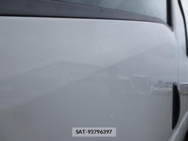 Mazda TITAN 2016-06 4758758-16