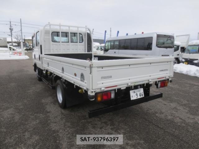 Mazda TITAN 2016-06 4758758-4