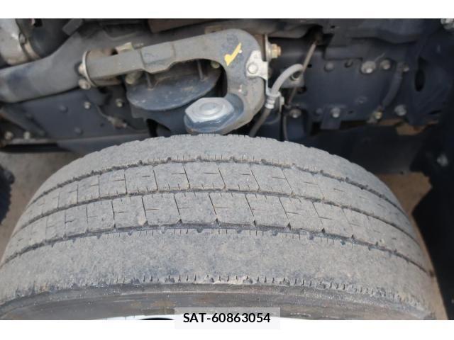 Mazda TITAN 2015-10 4758766-29