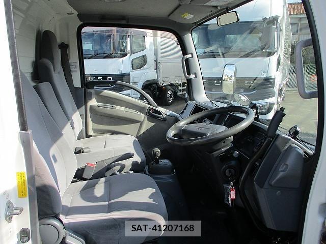 Mazda TITAN 2011-12 4991071-6