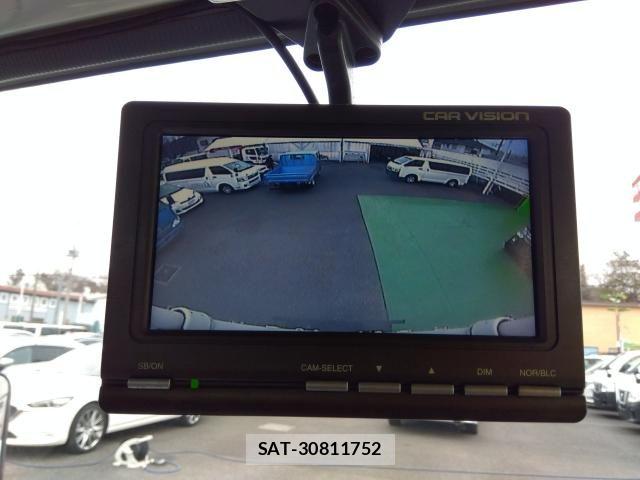 Mazda TITAN 2019-06 5881033-7