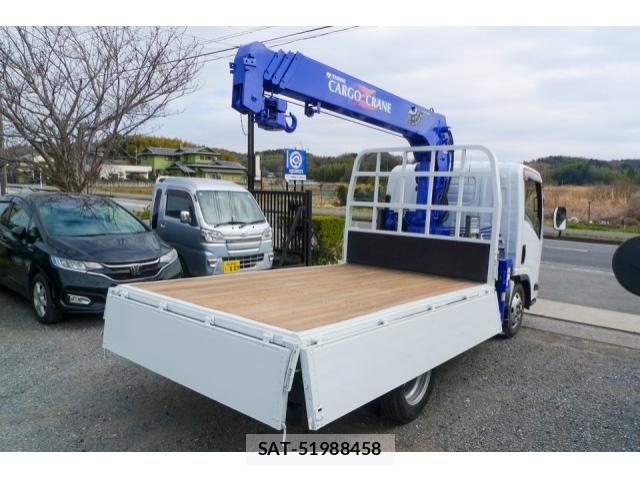 Mazda TITAN 2015-01 5881041-8