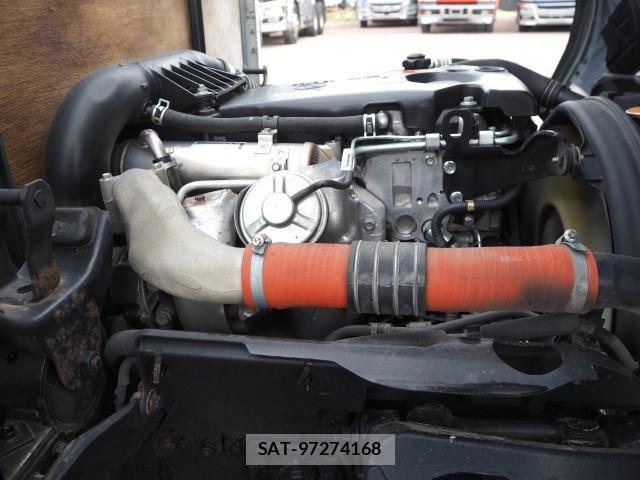 Mazda TITAN 2009-01 5881061-10