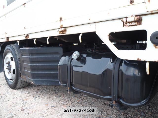 Mazda TITAN 2009-01 5881061-11