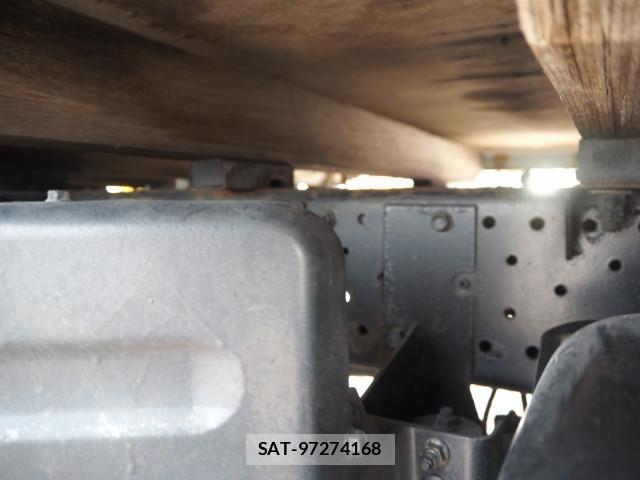 Mazda TITAN 2009-01 5881061-15