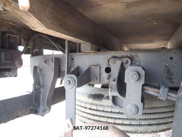 Mazda TITAN 2009-01 5881061-16