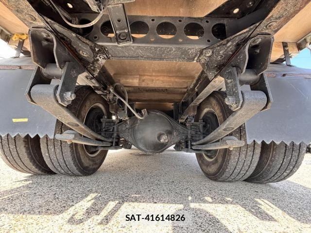 Mazda TITAN 2015-06 5881048-20
