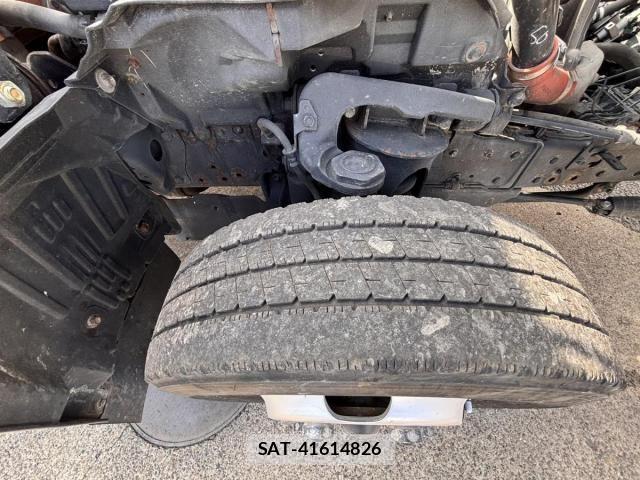 Mazda TITAN 2015-06 5881048-27