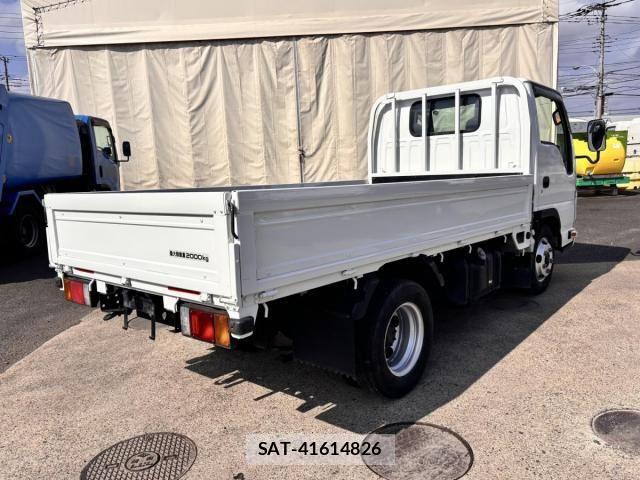Mazda TITAN 2015-06 5881048-4