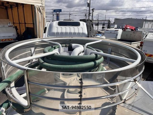 Mazda TITAN 2014-02 6021297-13