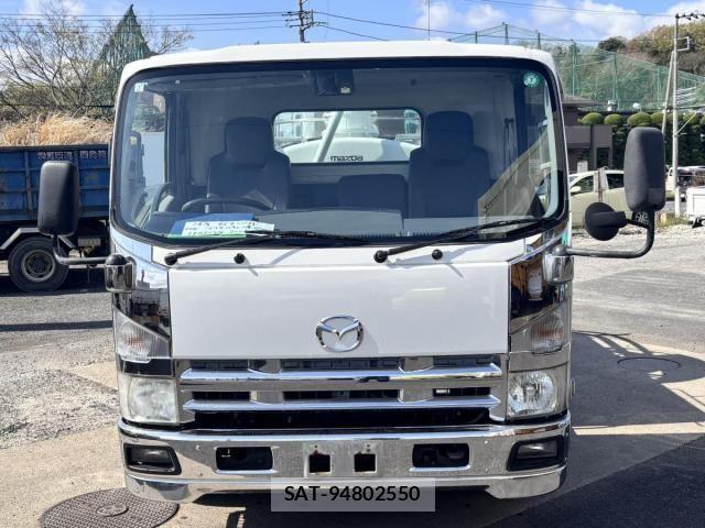Mazda TITAN 2014-02 6021297-1