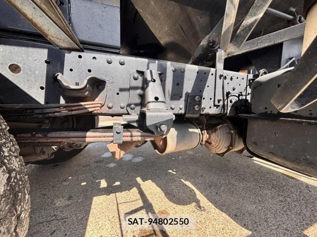 Mazda TITAN 2014-02 6021297-24