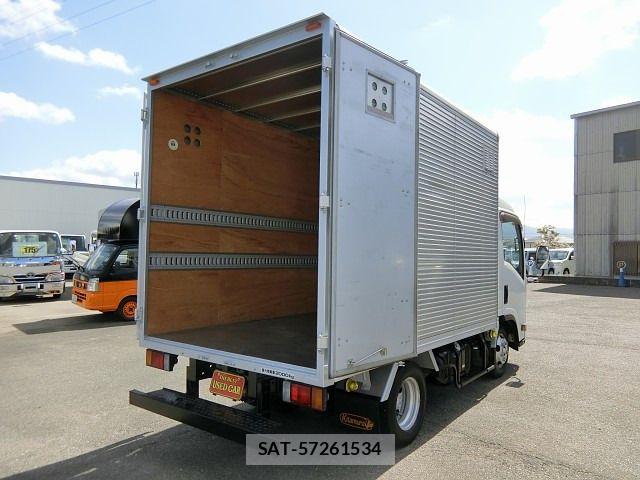 Mazda TITAN 2012-06 6220513-10