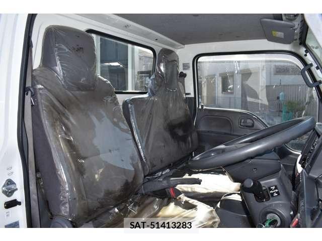 Mazda TITAN 2014-08 6248013-11