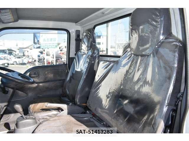 Mazda TITAN 2014-08 6248013-12