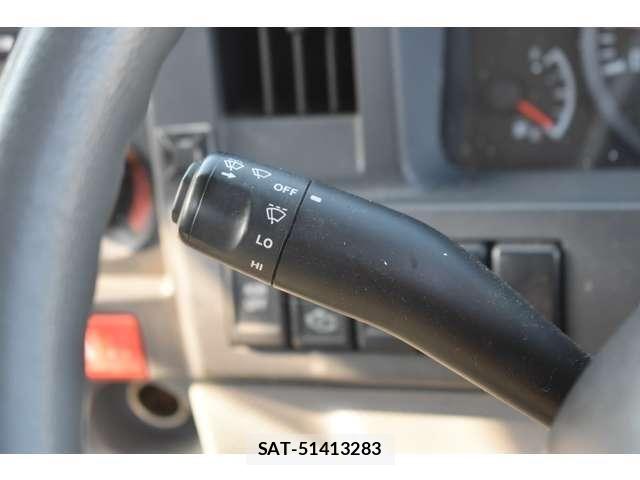 Mazda TITAN 2014-08 6248013-14