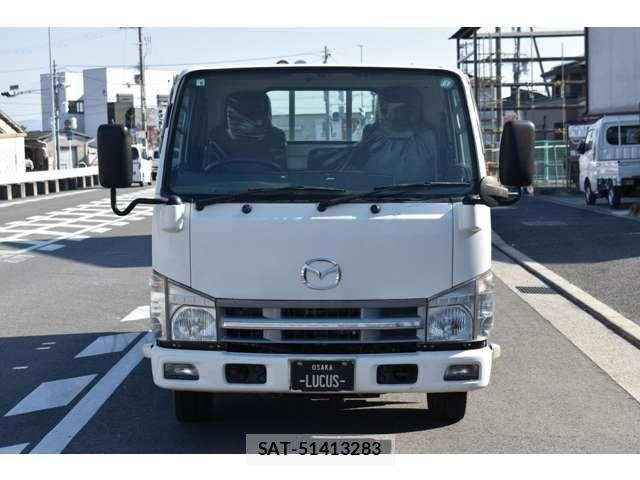 Mazda TITAN 2014-08 6248013-4