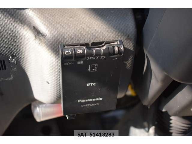 Mazda TITAN 2014-08 6248013-5