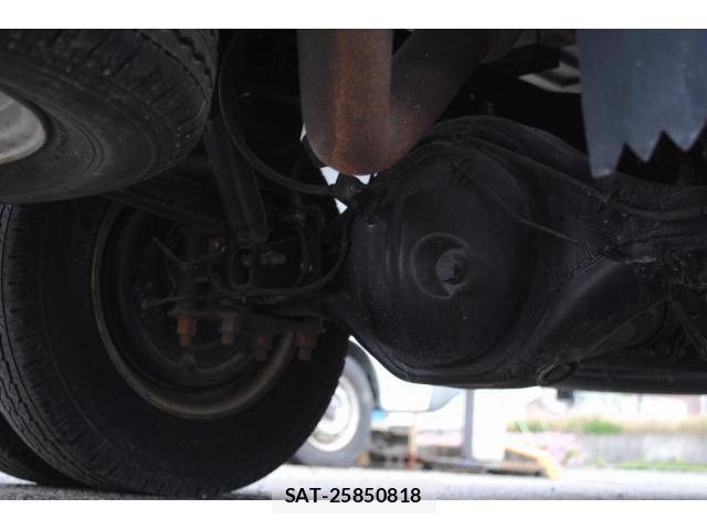 Mazda TITAN 2011-07 6504202-15