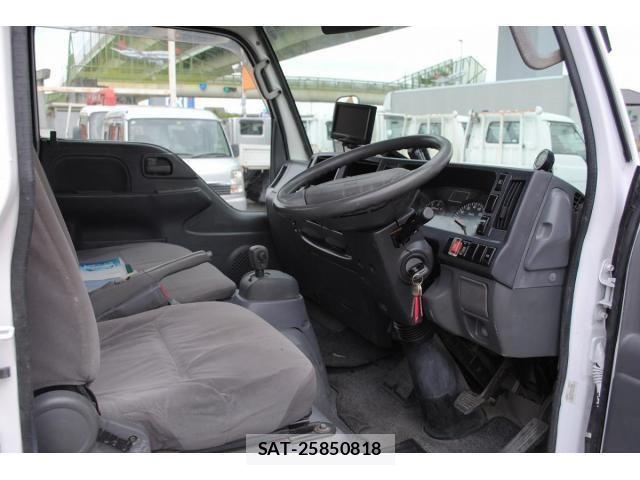 Mazda TITAN 2011-07 6504202-24