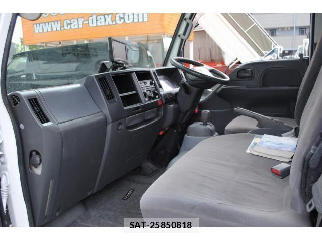 Mazda TITAN 2011-07 6504202-26
