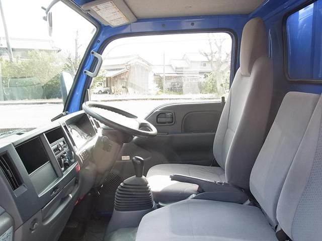 Mazda TITAN 2015-07 6597152-18