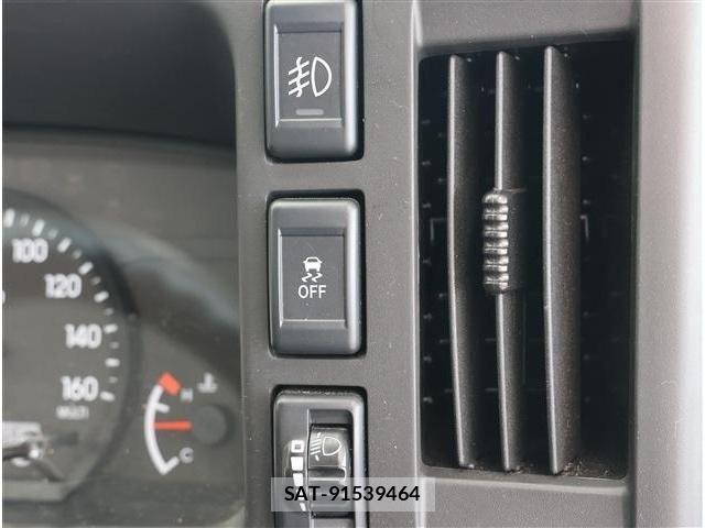 Mazda TITAN 2023-03 6678491-11