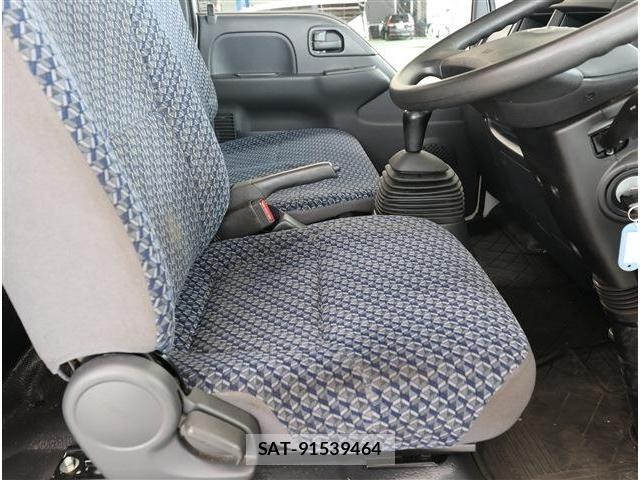Mazda TITAN 2023-03 6678491-12