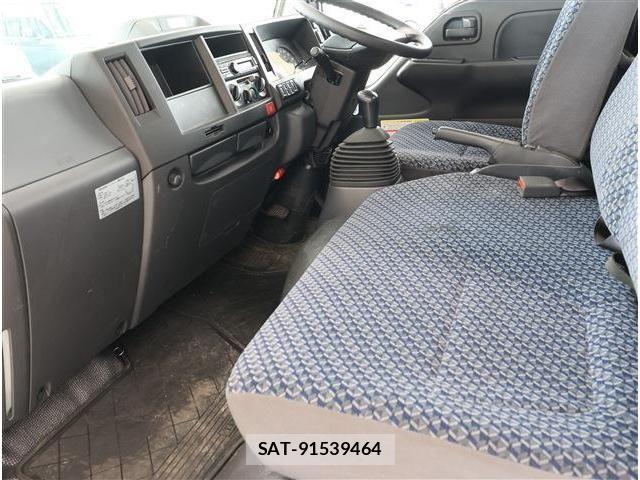 Mazda TITAN 2023-03 6678491-13