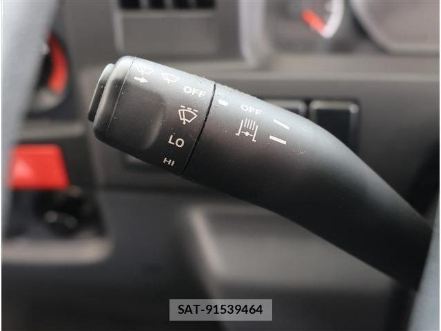 Mazda TITAN 2023-03 6678491-26