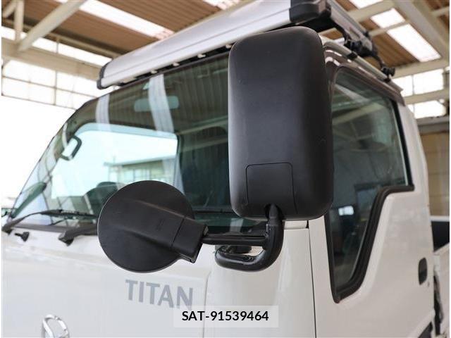 Mazda TITAN 2023-03 6678491-28