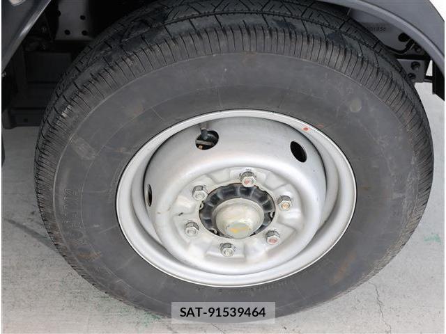 Mazda TITAN 2023-03 6678491-6