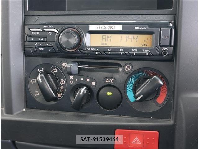 Mazda TITAN 2023-03 6678491-8