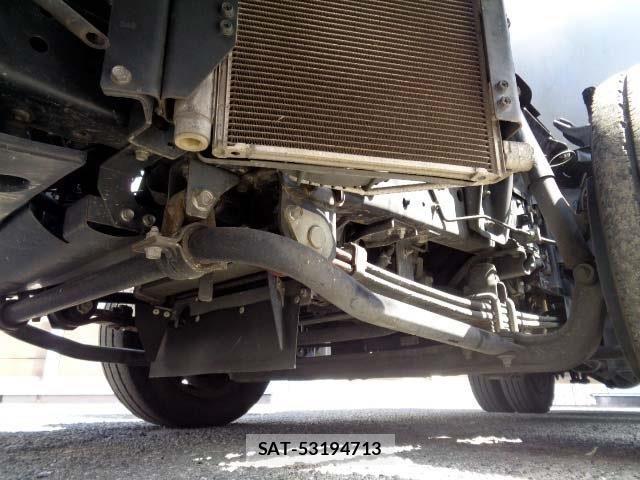 Mazda TITAN 2012-03 6717559-17