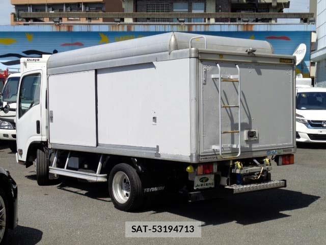 Mazda TITAN 2012-03 6717559-1