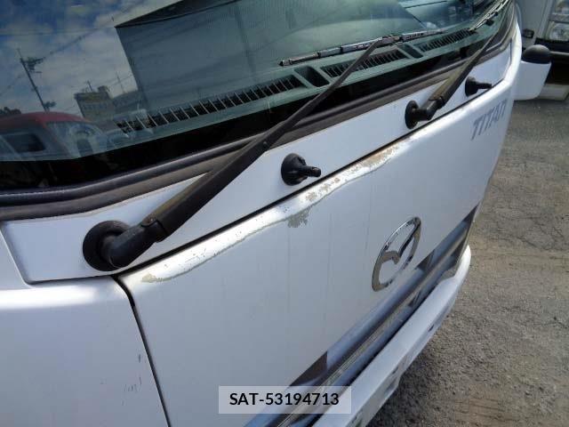 Mazda TITAN 2012-03 6717559-23