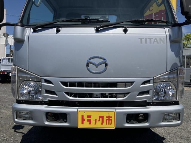 Mazda TITAN 2020-02 6734154-8