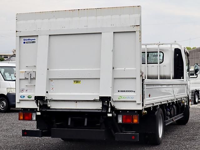 Mazda TITAN 2021-03 6734151-2