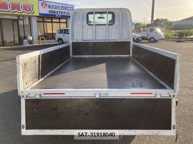 Mazda TITAN 2014-09 6817644-9