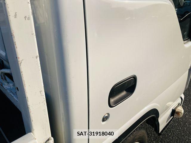 Mazda TITAN 2014-09 6817644-13