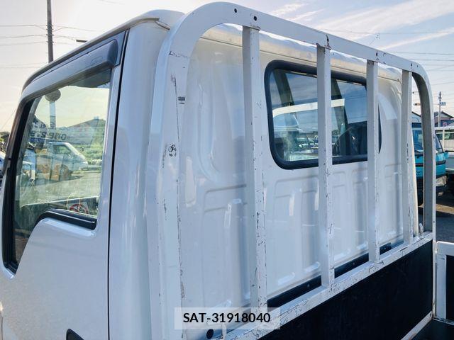 Mazda TITAN 2014-09 6817644-15
